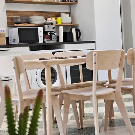 Villa 2 maisons réunies de plain-pied 6 chambres hypercentre et à 300 m de la plage Accueil humain *